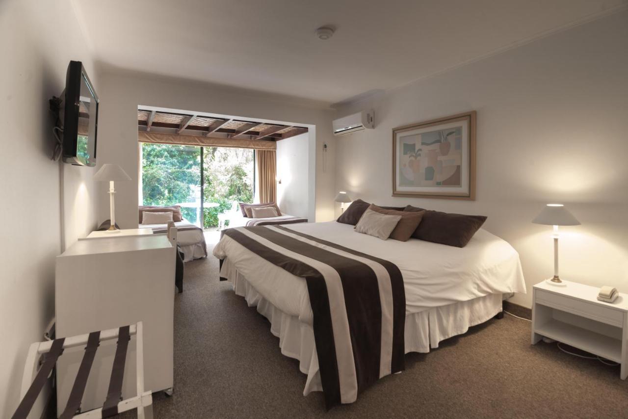 Hotel Acacias De Vitacura Сантяго Екстериор снимка