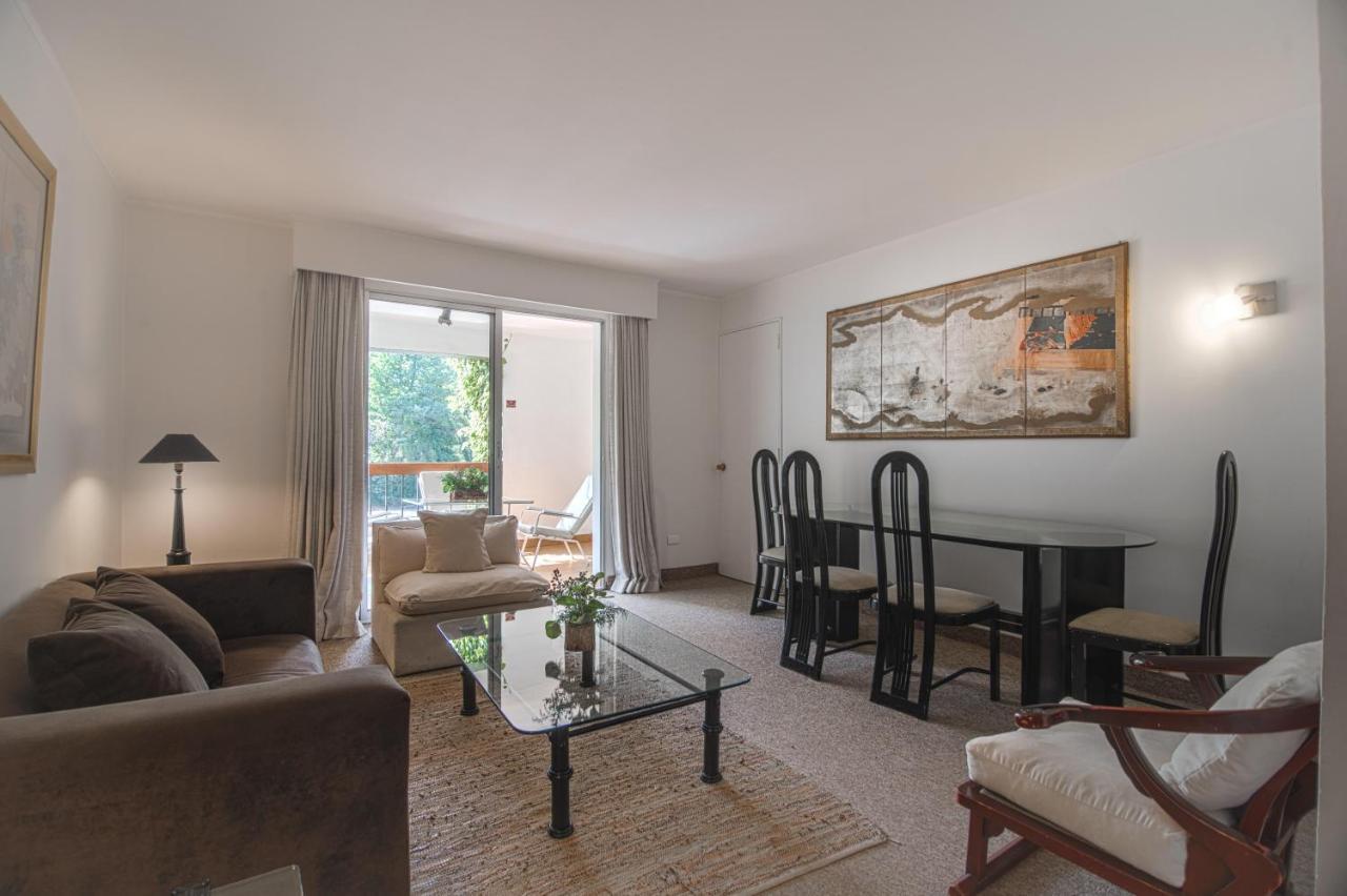 Hotel Acacias De Vitacura Сантяго Екстериор снимка