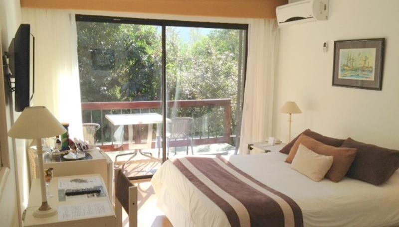 Hotel Acacias De Vitacura Сантяго Екстериор снимка